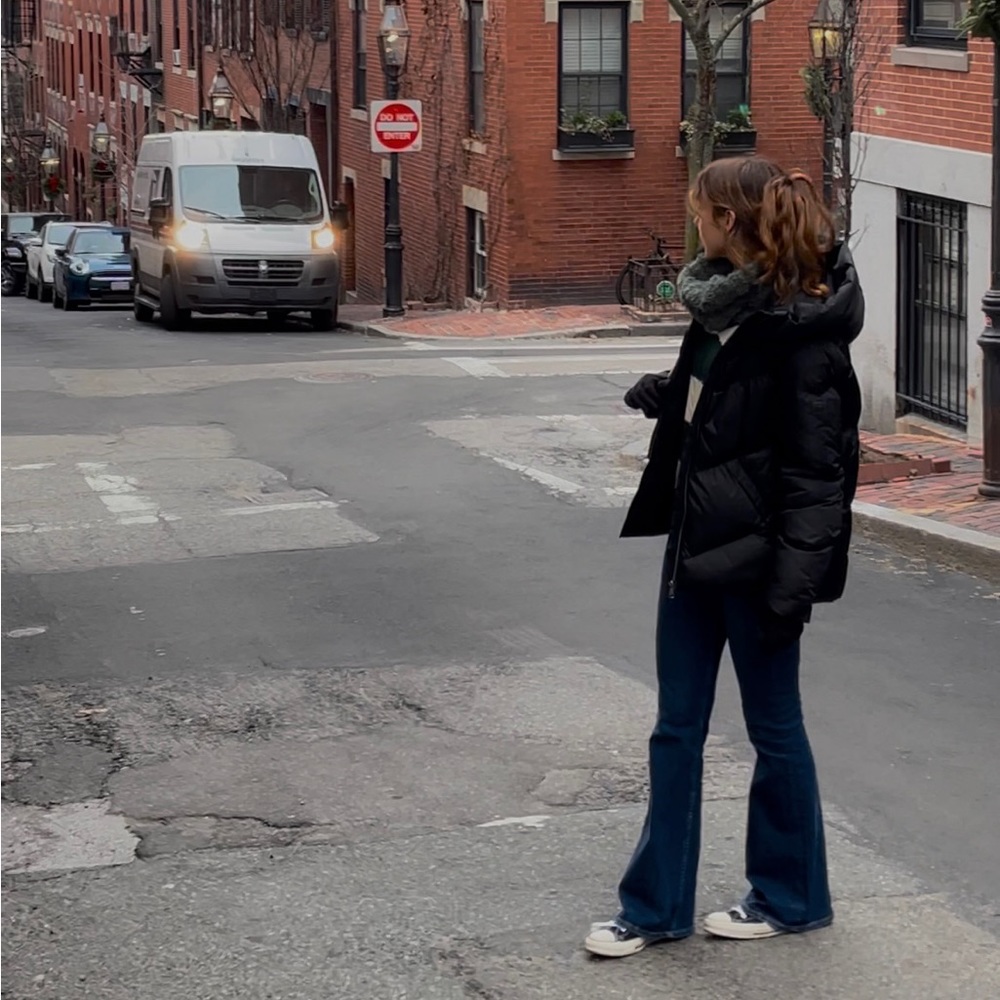 Meet your Posher, Yaiza